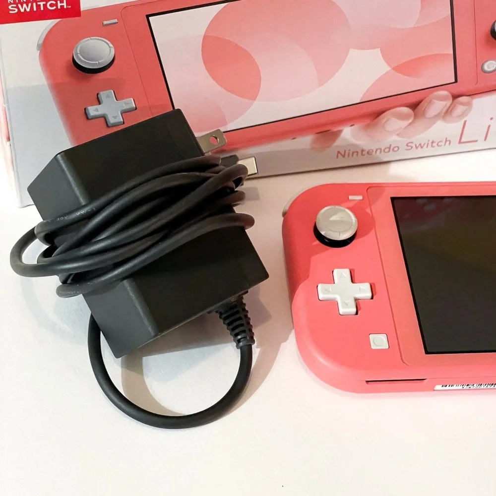 Nintendo Switch Lite Coral